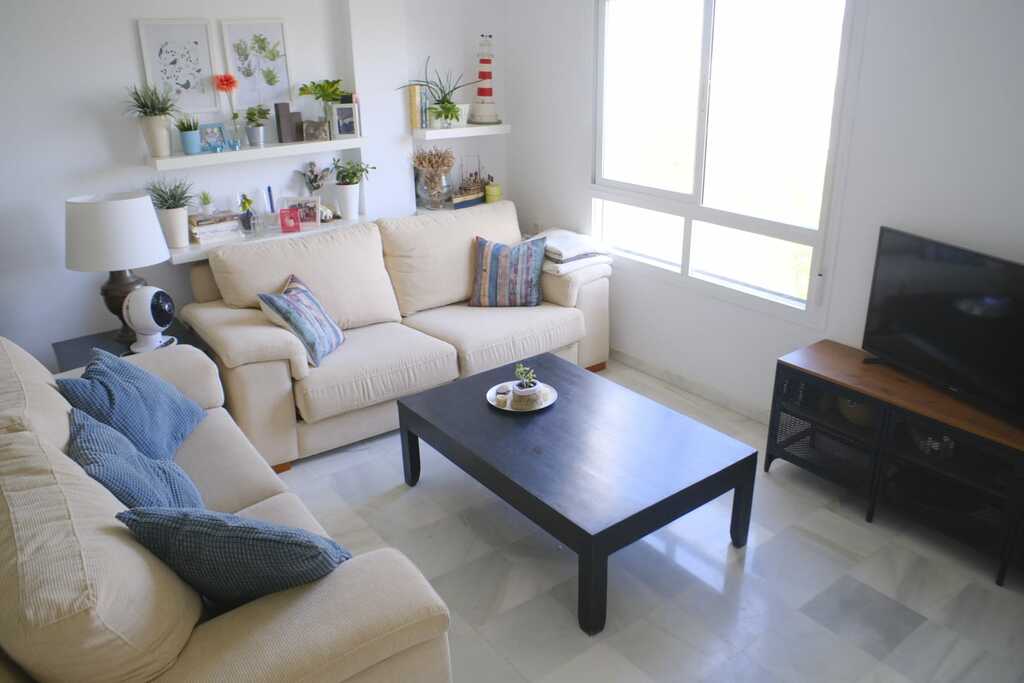 a living room in Cadiz